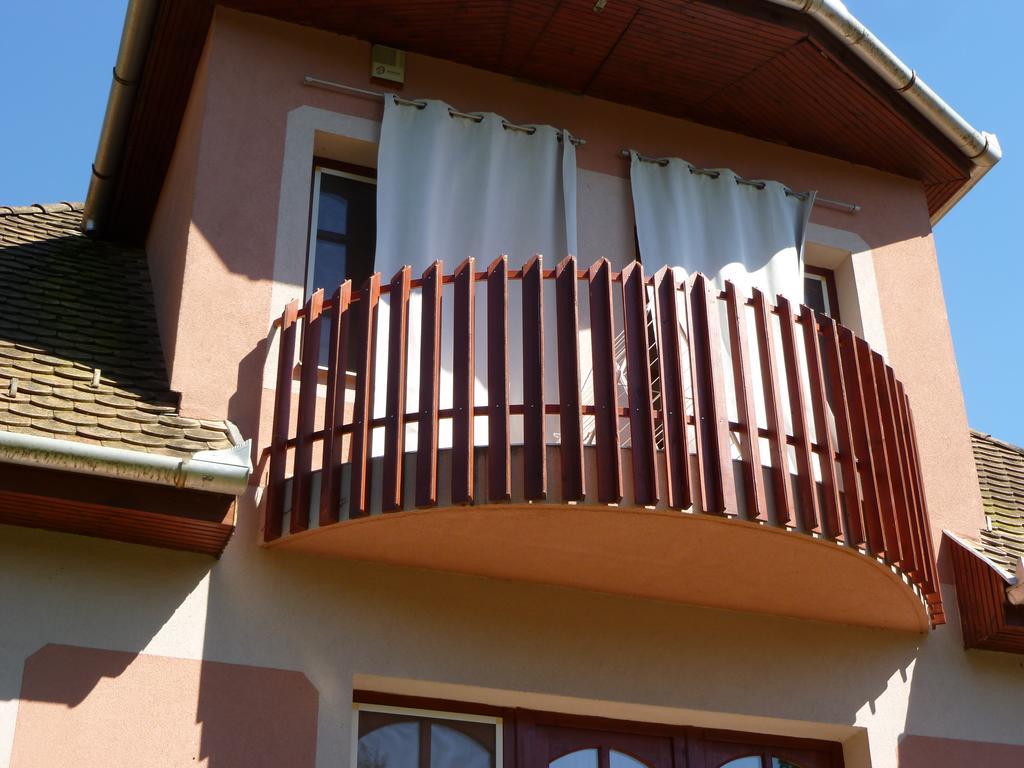 Liget Szallashely Berettyóújfalu Exterior foto